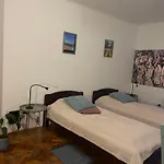 Artist's Quarter, Margit At The Danube Apartamento *
