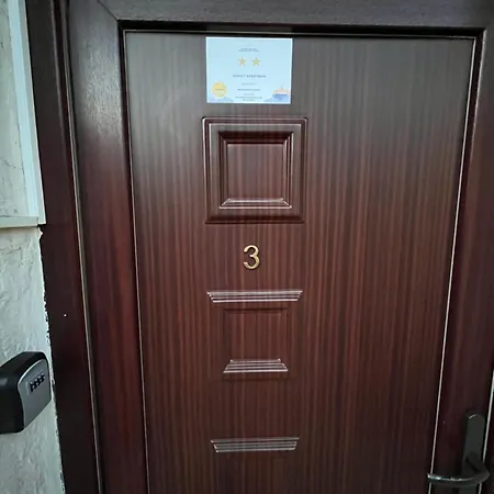 Artist's Quarter, Margit At The Danube